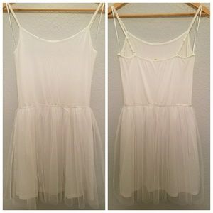 White Tulle dress Mystree